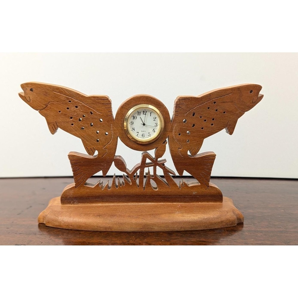 Vintage Wood Trout Fish Quartz Mantel Clock Don Hjelmstad La Junta CO Americana